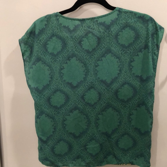 CAbi Green Top - Picture 3 of 6
